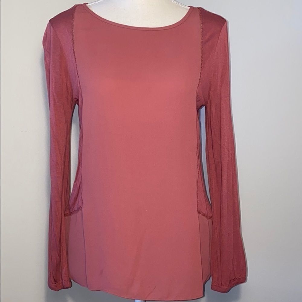 Loft Carnation Rayon Polyester Longsleeve Top